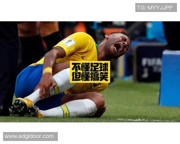 国外足球明星搞笑动作合集让你捧腹大笑的精彩瞬间